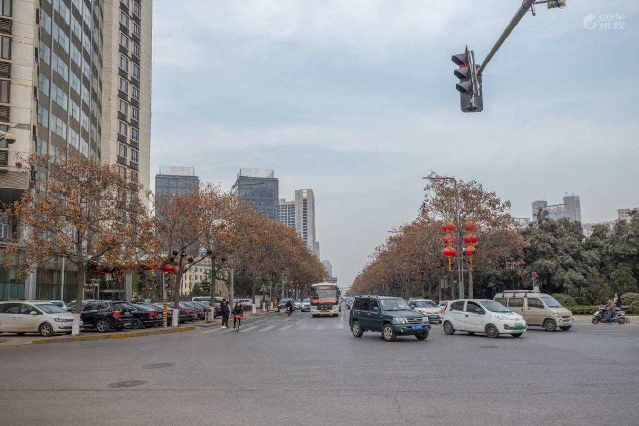 Ibis Xi’an Hi-Tech Zone No.7 Keji Rd Hotel Bagian luar foto